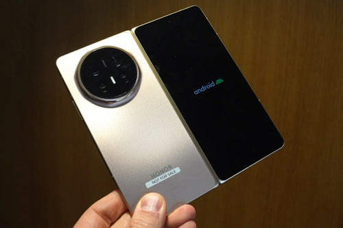 Honor Magic V6